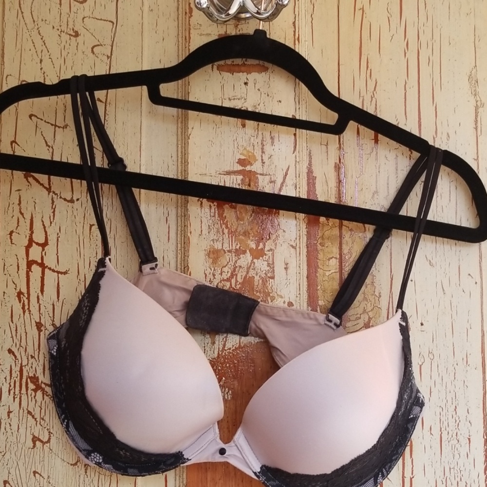 Victoria secret bra